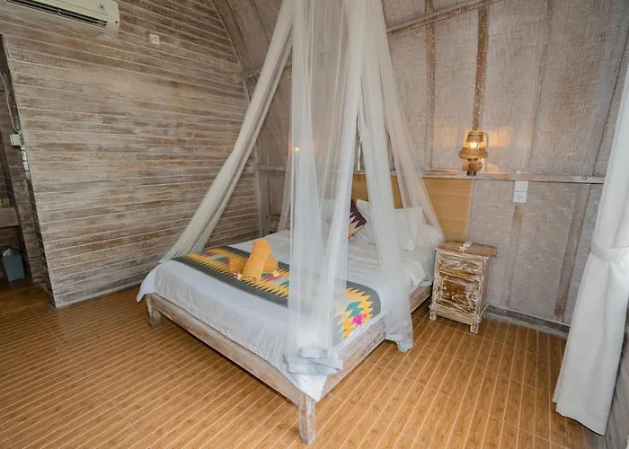 The Mel Huts Vakantiepark Batununggul