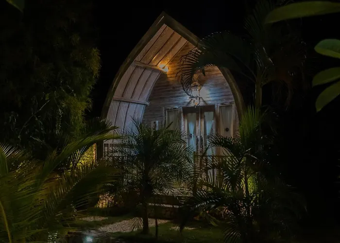 The Mel Huts 3* Batununggul