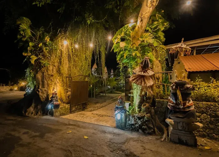 Vakantiepark The Mel Huts Batununggul